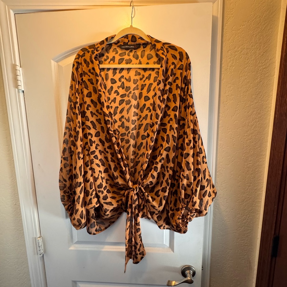 Colleen Lopez Peach and Black Printed Tunic - Picture 2 of 3